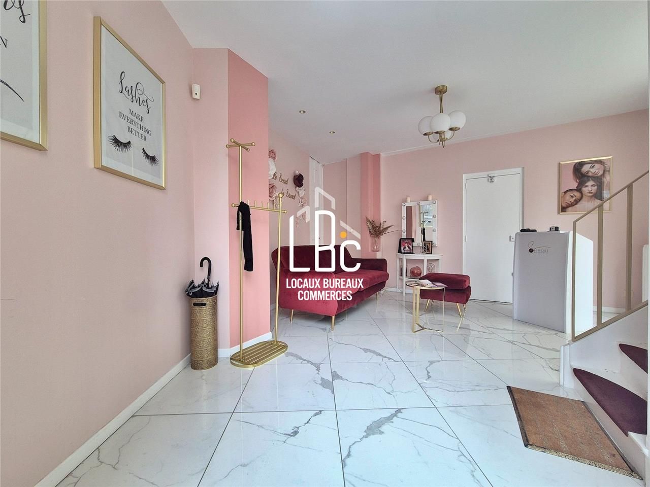 Location local commercial 45.00 m² à Nantes