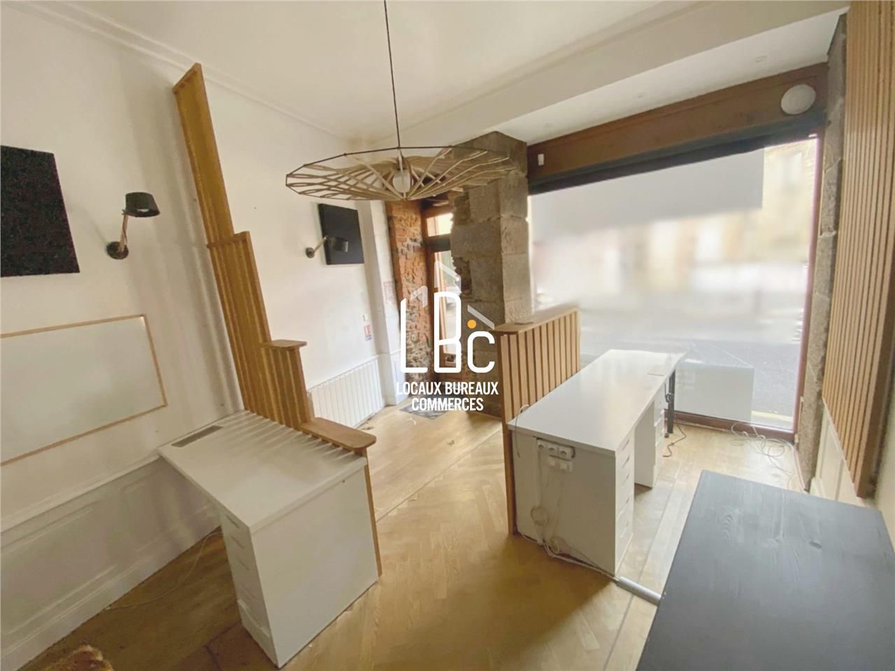 Location local commercial 23.00 m² à Nantes