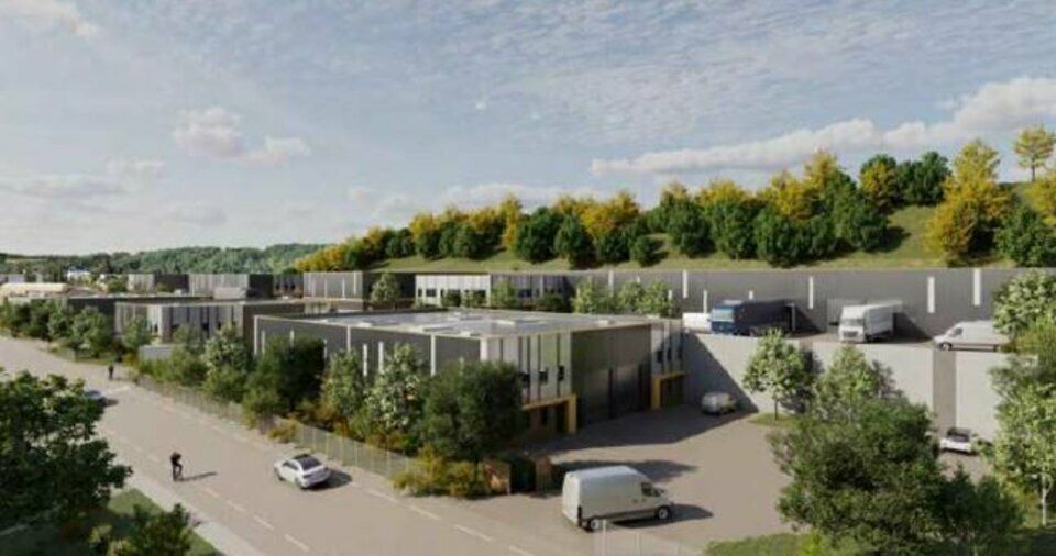 Vente local d''activites 9184 m² divisibles à partir de 177 m²