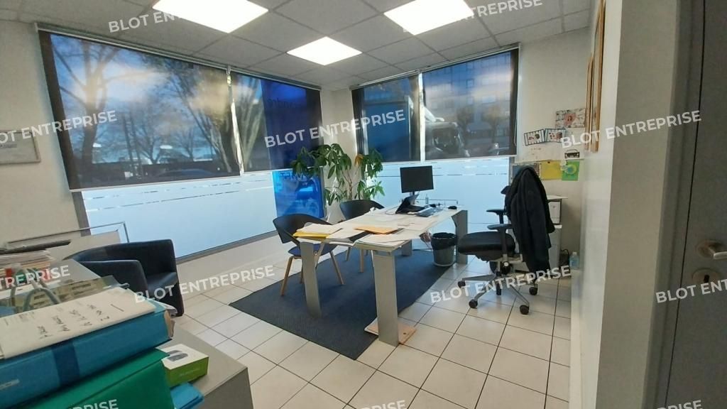 Location bureaux 124 m² non divisibles