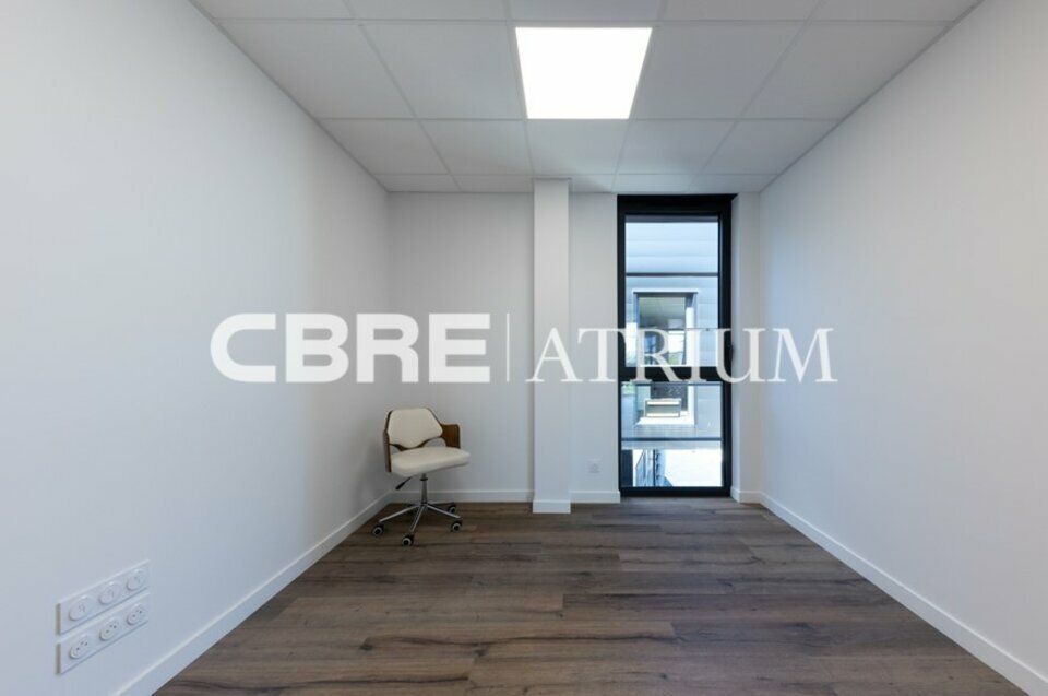 À LOUER - BUREAU DE 22 M² - AVENUE DU ROUSSILLON AUBIERE