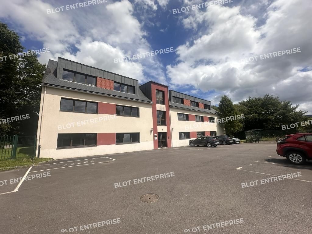 Vente bureaux 150 m² non divisibles