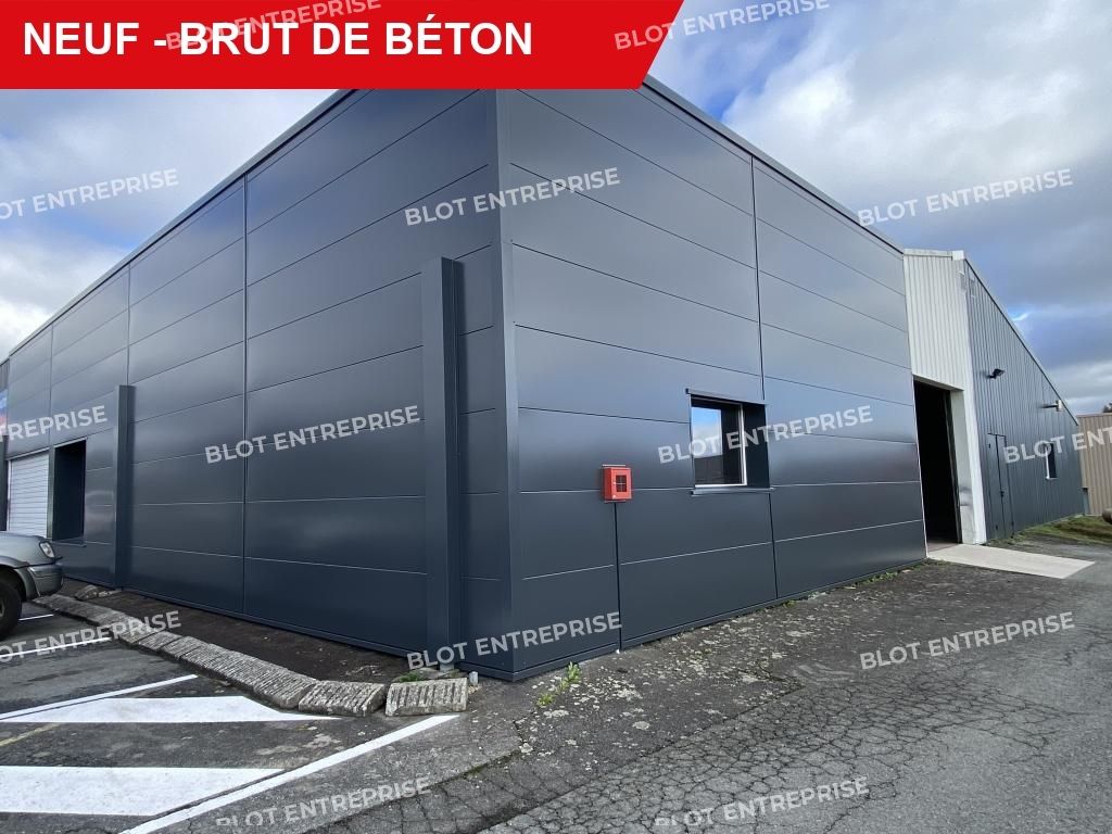 Location entrepôts 430 m² non divisibles