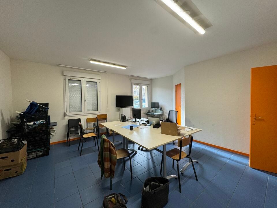 TOURS CENTRE COMMERCE A LOUER 161 M² AVEC PARKINGS PRIVATIFS