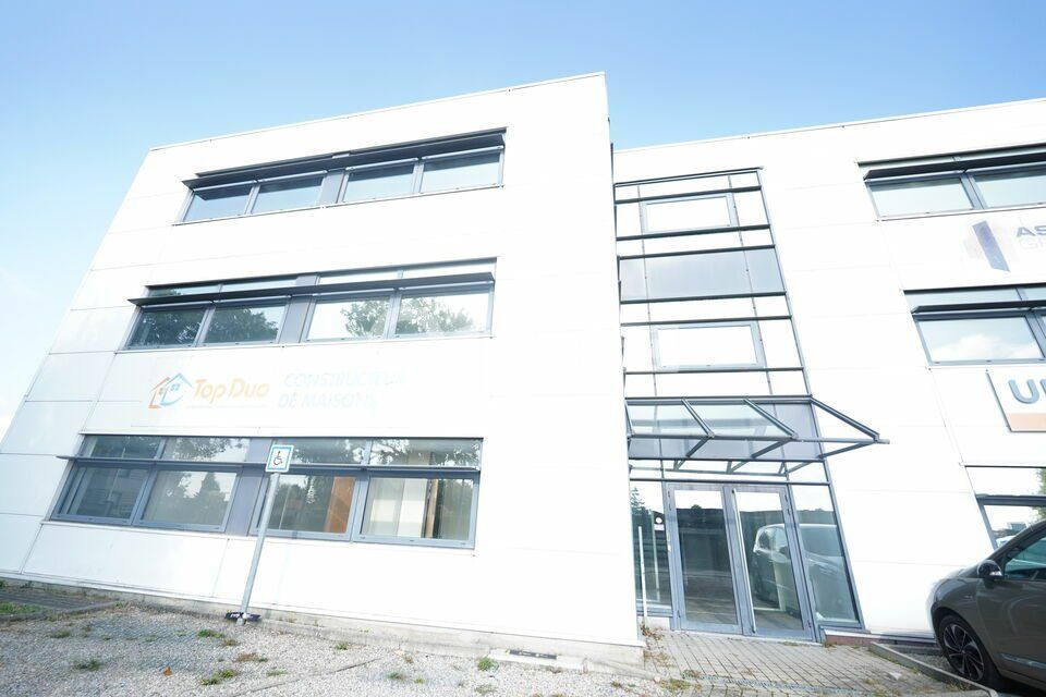 Location bureaux 733 m² non divisibles
