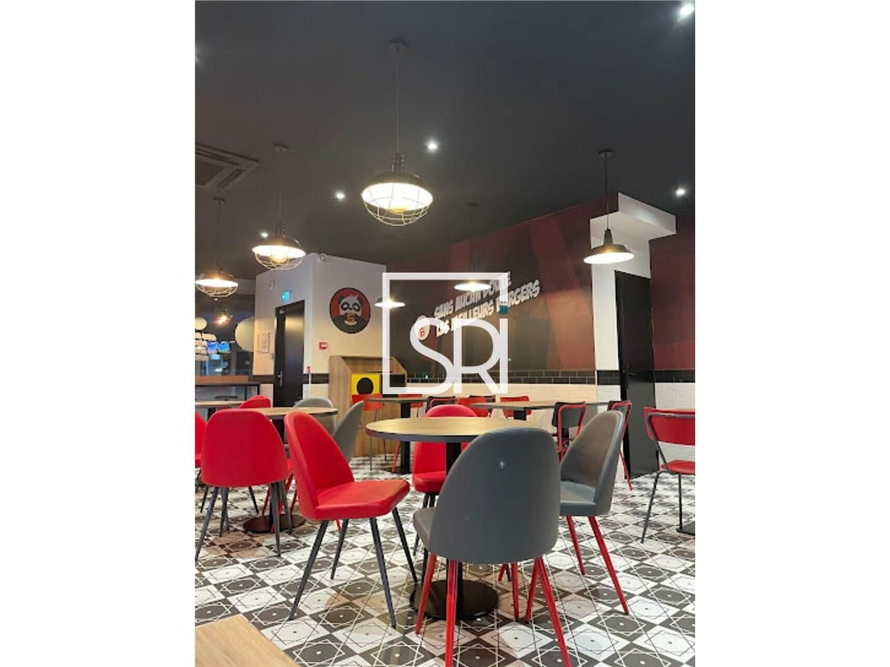 Vente local commercial 255 m² non divisibles