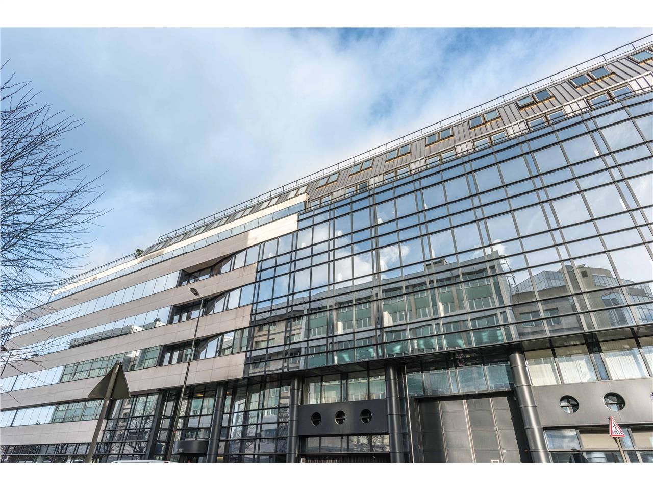 Location bureaux 2052 m² non divisibles