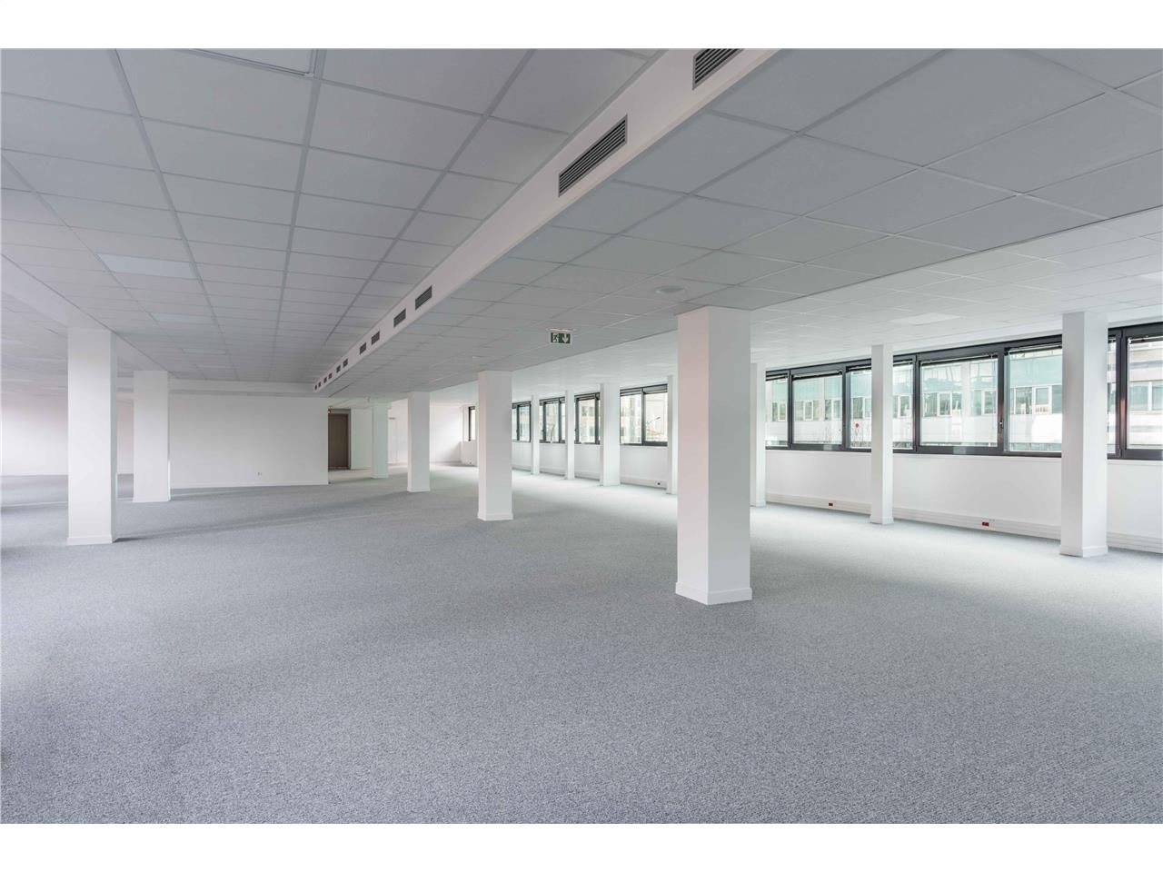 Location bureaux 722 m² non divisibles