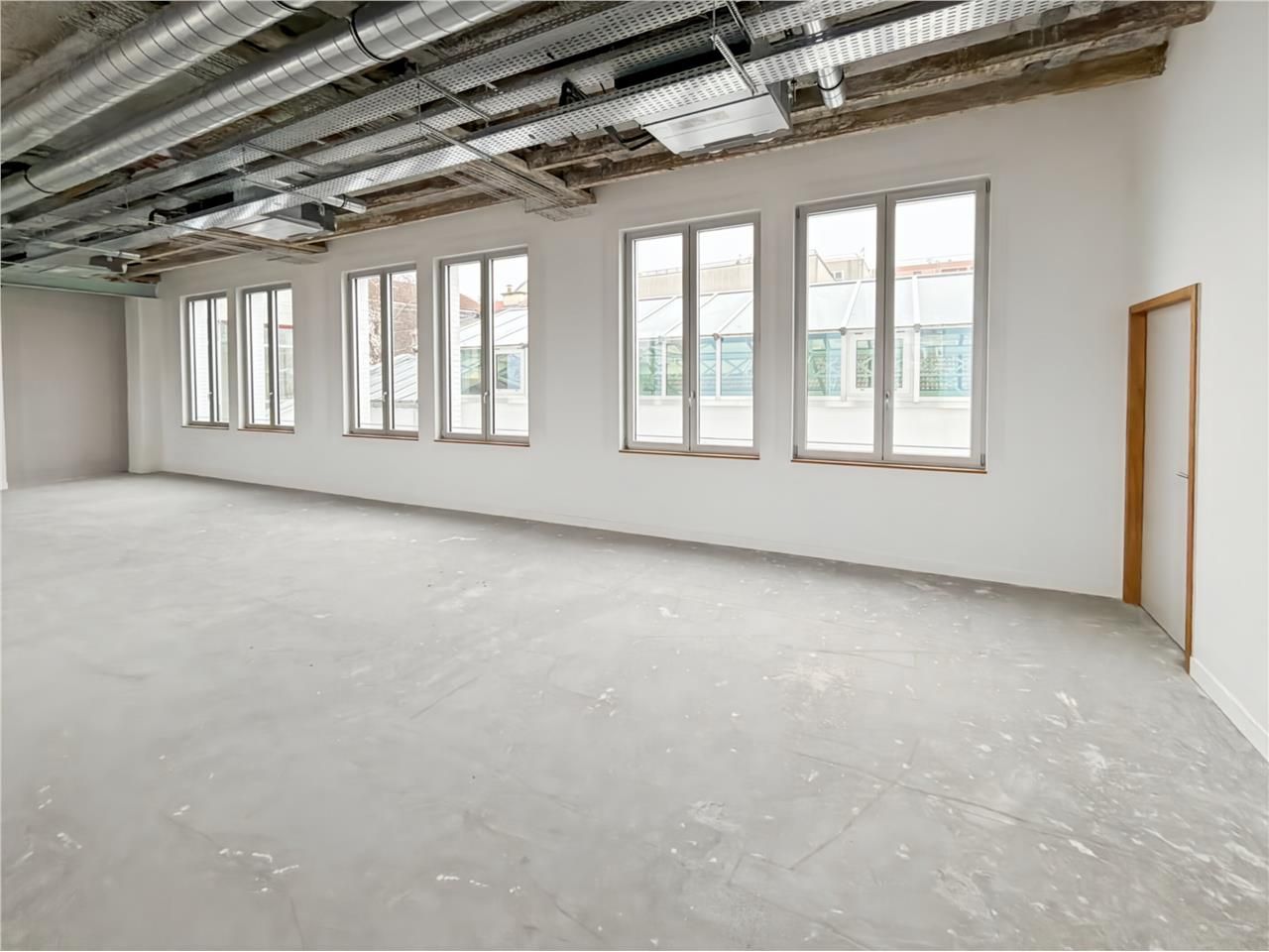 Location bureaux 316 m² non divisibles