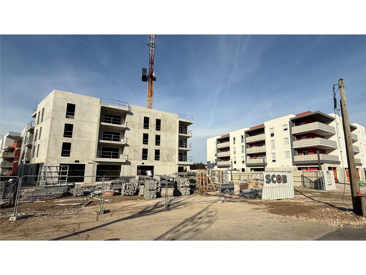 Vente commerces 75 m² non divisibles