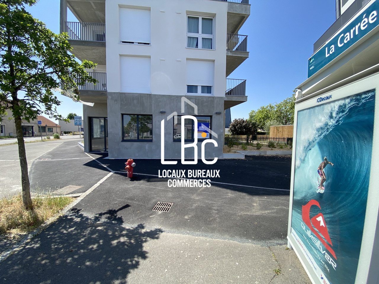 Location local commercial 48.83 m² à Rezé