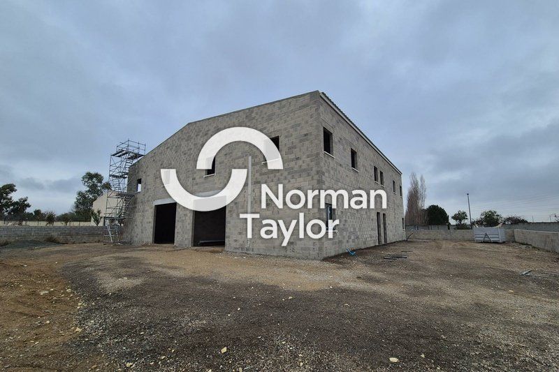 Location local d''activites 720 m² divisibles à partir de 360 m²