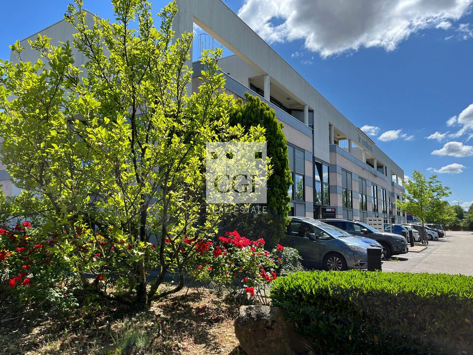 Location bureaux 862 m² divisibles à partir de 60 m²