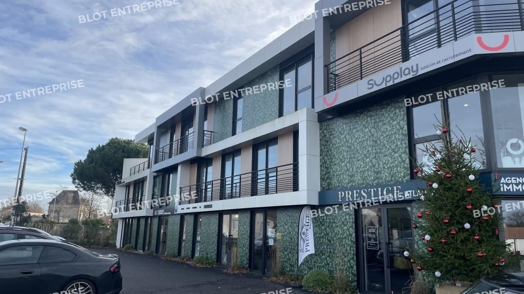 Location bureaux 85 m² non divisibles