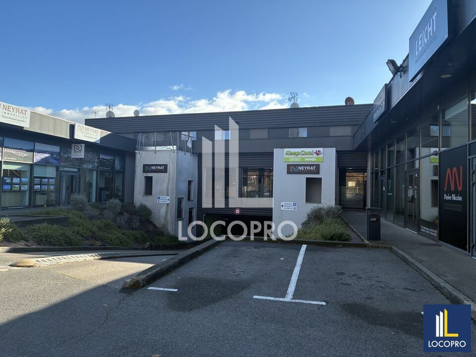 A LOUER - BUREAUX - 96 M2 - CALLIAN