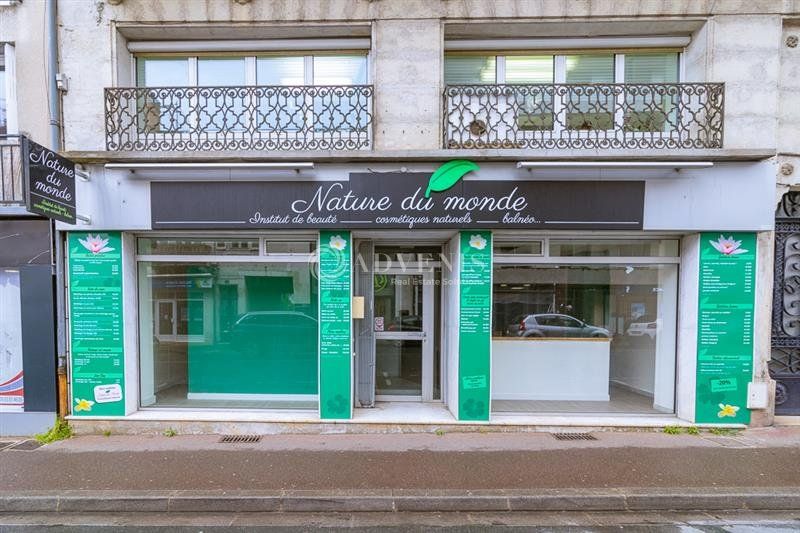 Vente local commercial 200 m² non divisibles