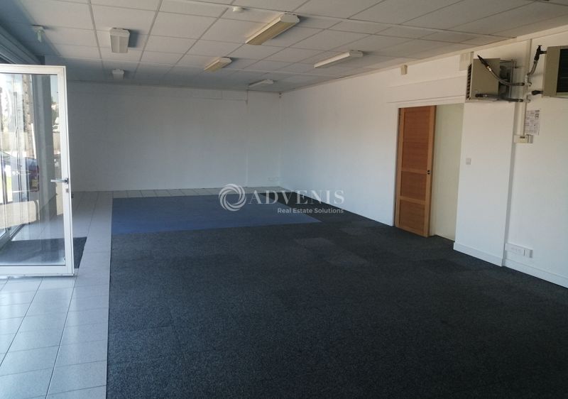A louer local commercial de 63 m² environ