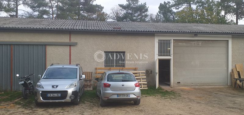 Location entrepot 650 m² non divisibles