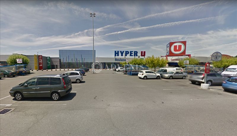 Location local commercial 285 m² non divisibles