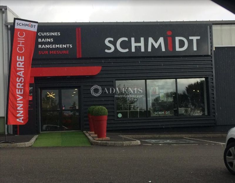 Location local commercial 500 m² non divisibles