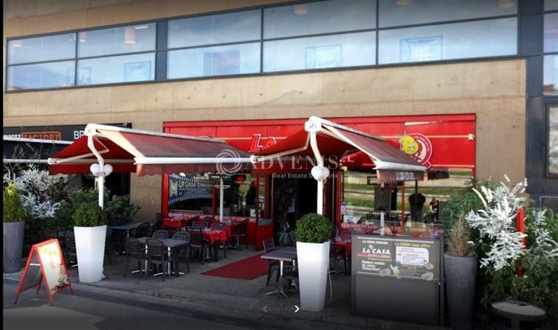 Location local commercial 391 m² non divisibles