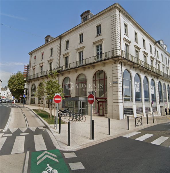 Vente bureaux 1350 m² non divisibles