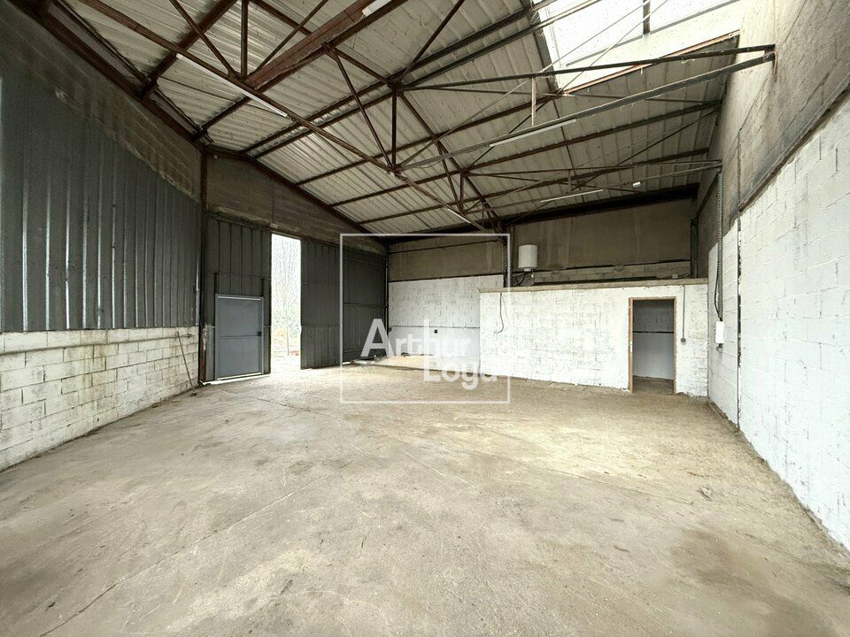 Petite cellule de stockage à la location