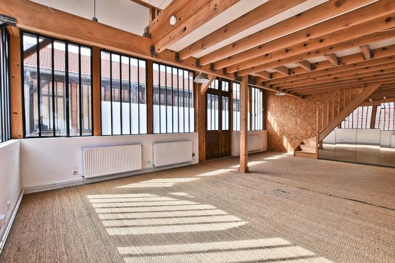 Location bureaux 85 m² non divisibles