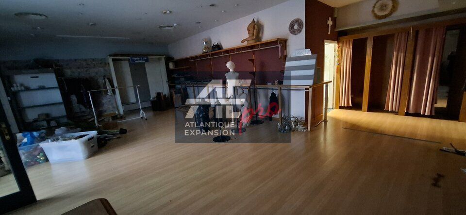 Location local commercial 114 m² non divisibles