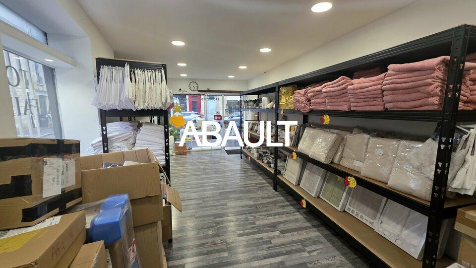 Location local commercial 45 m² non divisibles