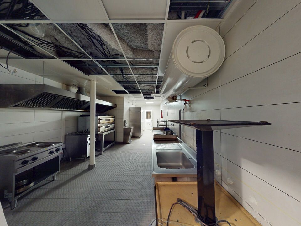 Location local commercial - 80 m²