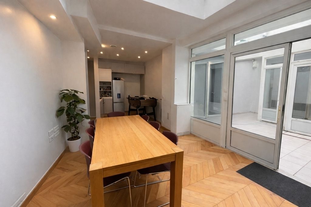 Location bureaux 70 m² non divisibles