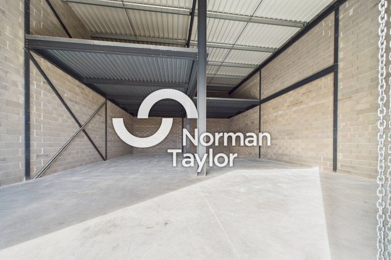 246 m² pour ce local d'activites en location à Montpellier