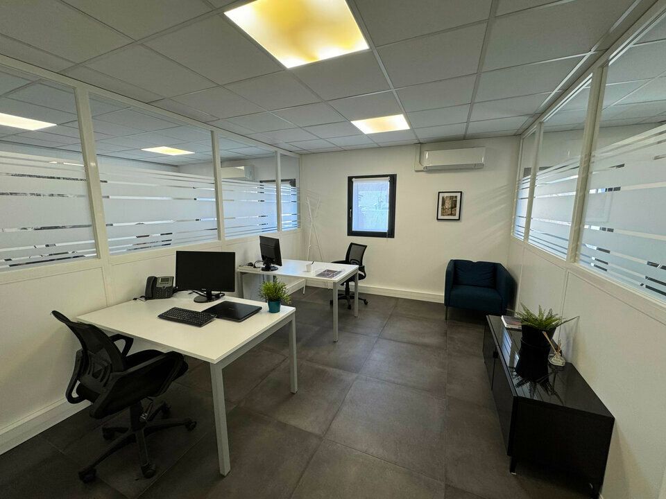 TOURS HYPER CENTRE BUREAUX A VENDRE 130 M² 