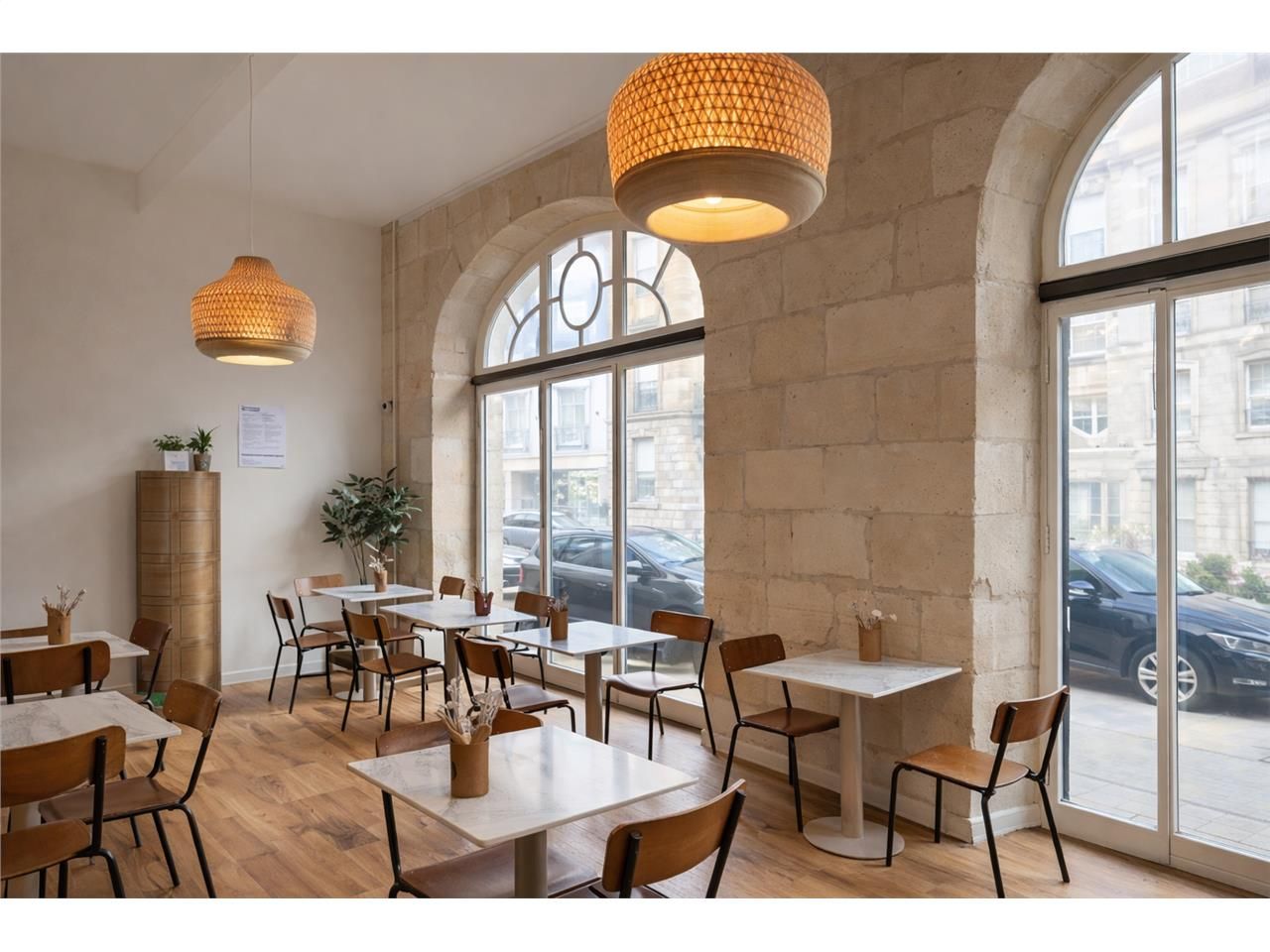 Vente local commercial 45.00 m² à BORDEAUX