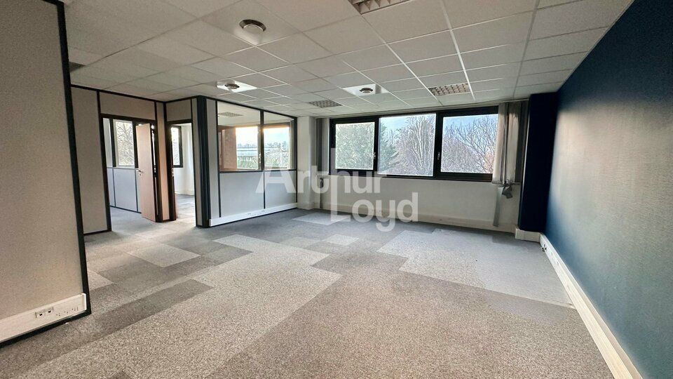 Location bureaux 71 m² non divisibles