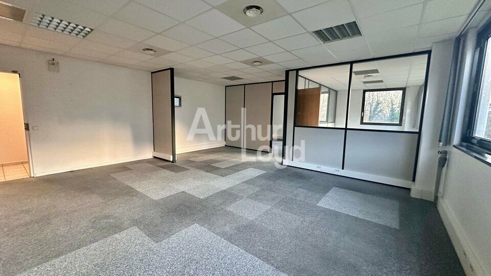 À LOUER – BUREAUX DE 71 m² À TECHNOLAC - DISPONIBLES IMMEDIATEMENT