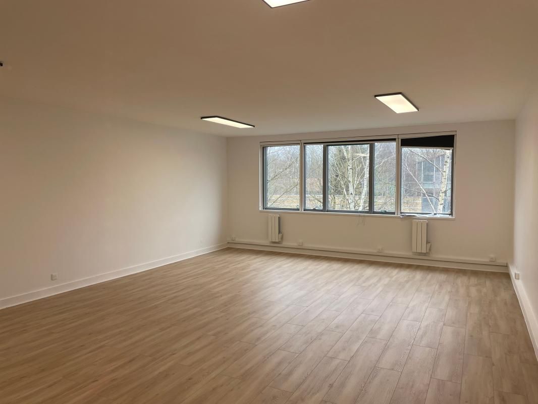 Location bureaux 46 m² non divisibles