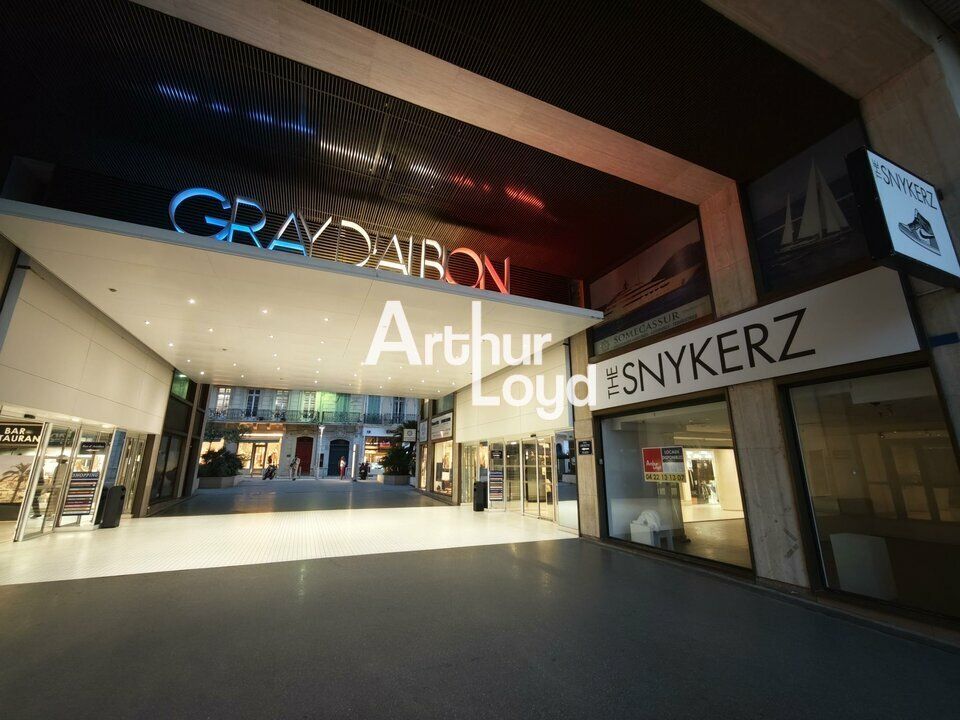 Location local commercial 75 m² non divisibles