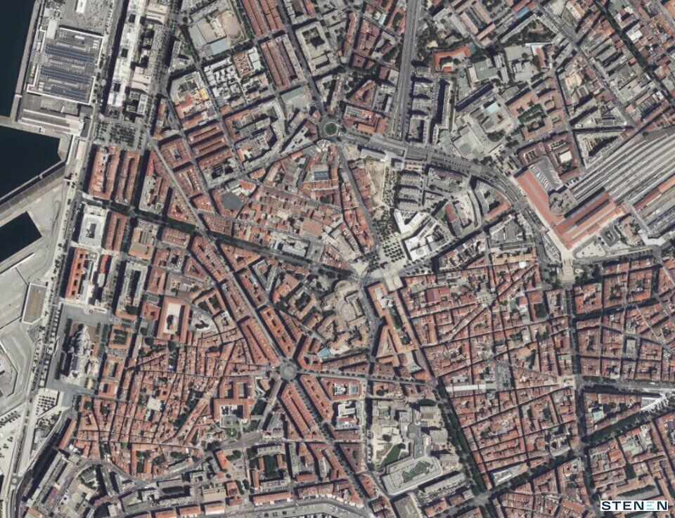 LOCATION LOCAL COMMERCIAL 577 m2 MARSEILLE QUARTIER JOLIETTE