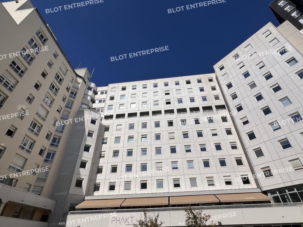 Vente bureaux 147 m² non divisibles