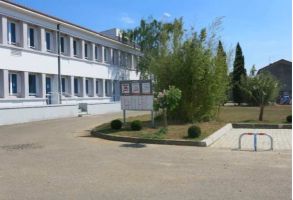 Location bureaux 315 m² à Vénissieux