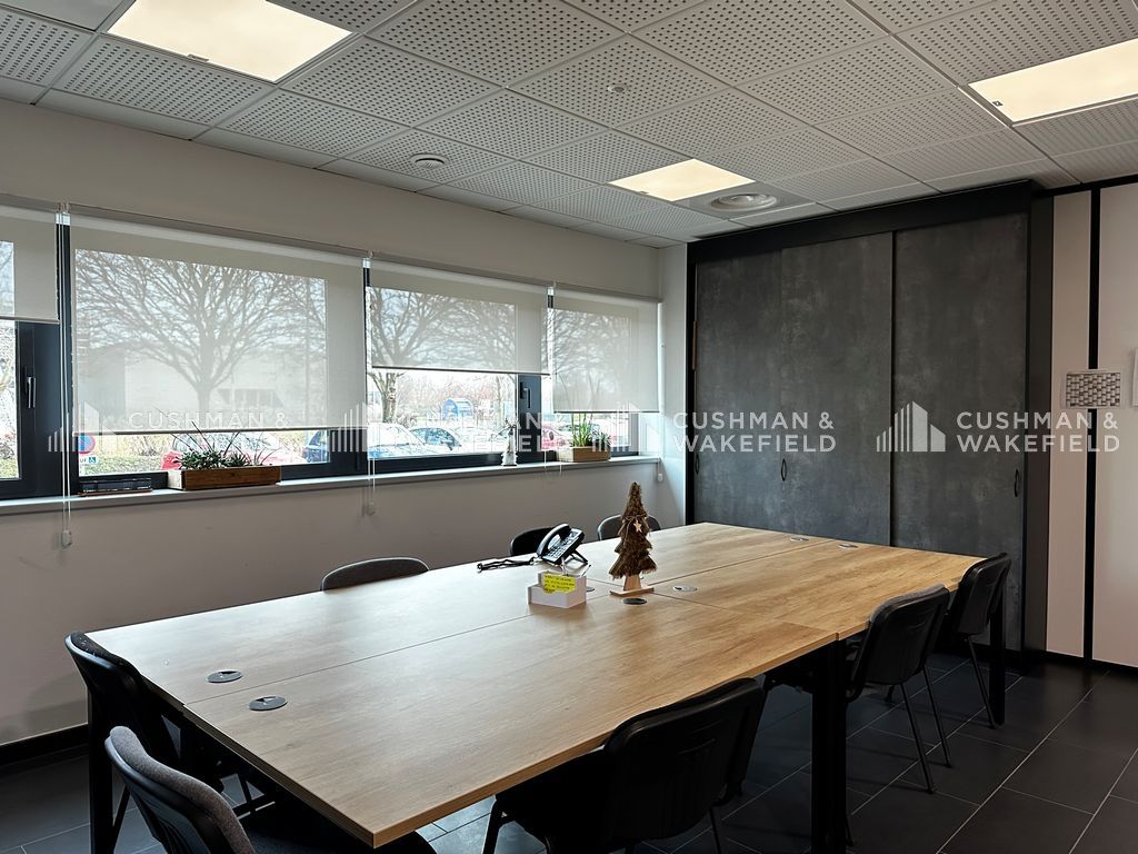 Location bureaux 978 m² non divisibles