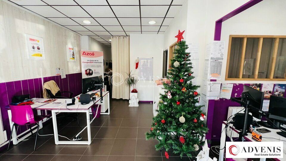  A LOUER - LOCAL COMMERCIAL - 53 M²