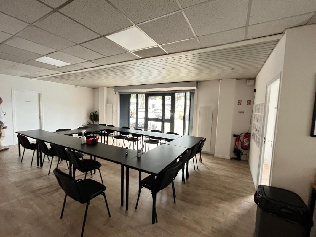 Location bureaux 175 m² non divisibles