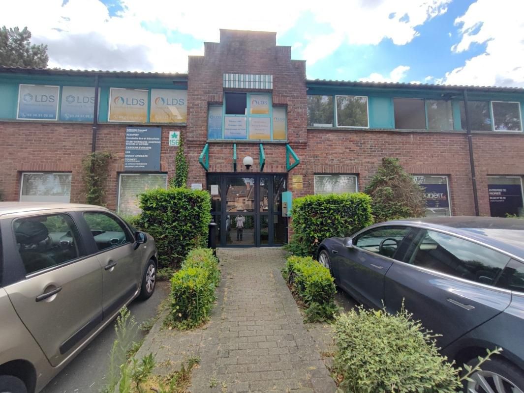 Location bureaux 34 m² divisibles à partir de 32 m²