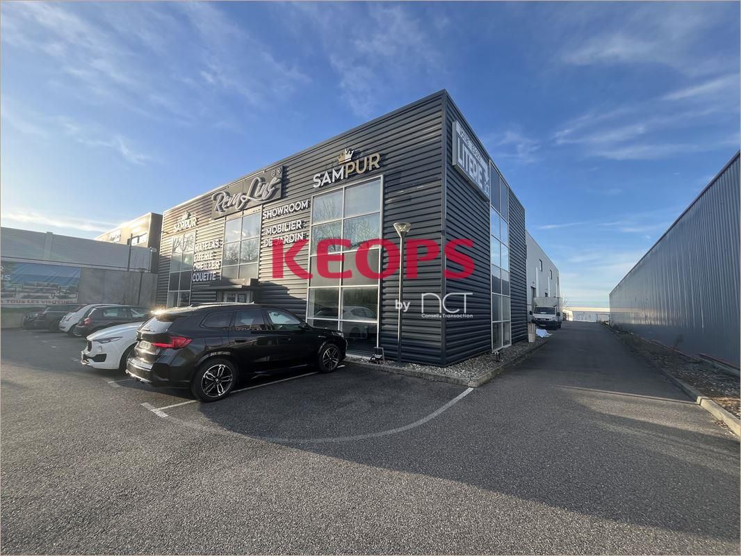 Location Locaux d'activité 1730 m² non divisibles