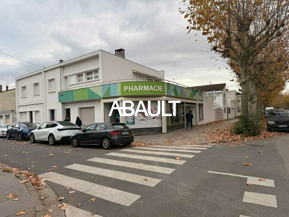 Location local commercial 80 m² non divisibles