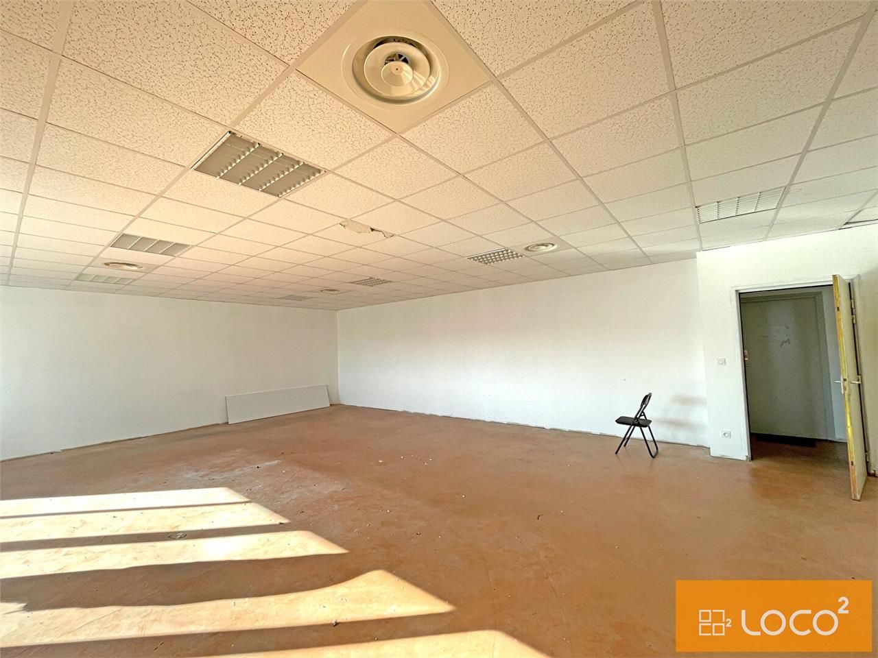 Vente bureaux 79.00 m² à PECHBONNIEU