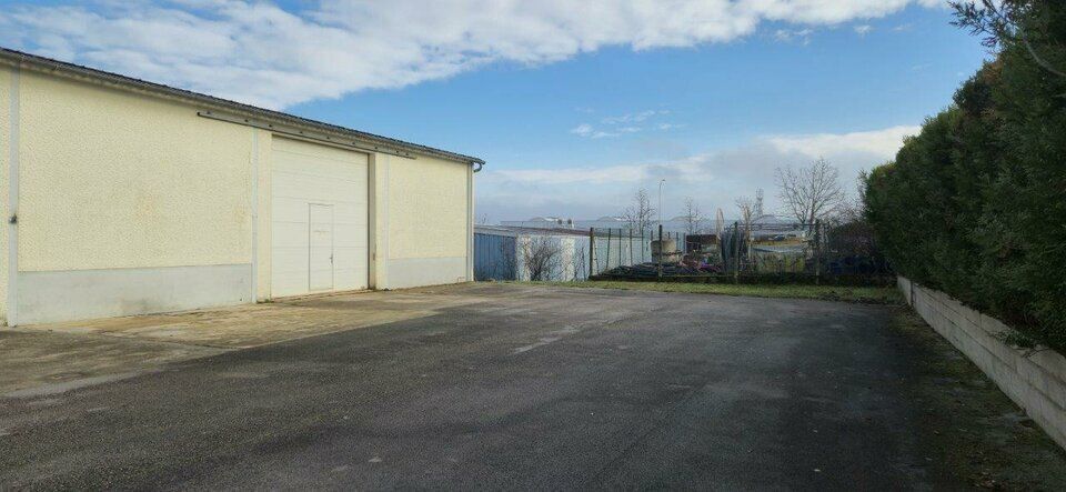 CHEVIGNY-SAINT-SAUVEUR - LOCAL D'ACTIVITES - A LOUER